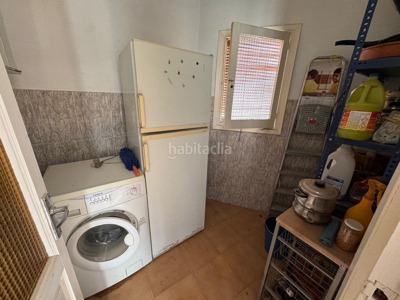 Foto 3f2d677a-3204-47e8-a6c4-8ccefdf77c0e. Piso en avenida andalucía 0 excelente piso-casa diafana en planta baja enfrente del parque ! en Alcaudete