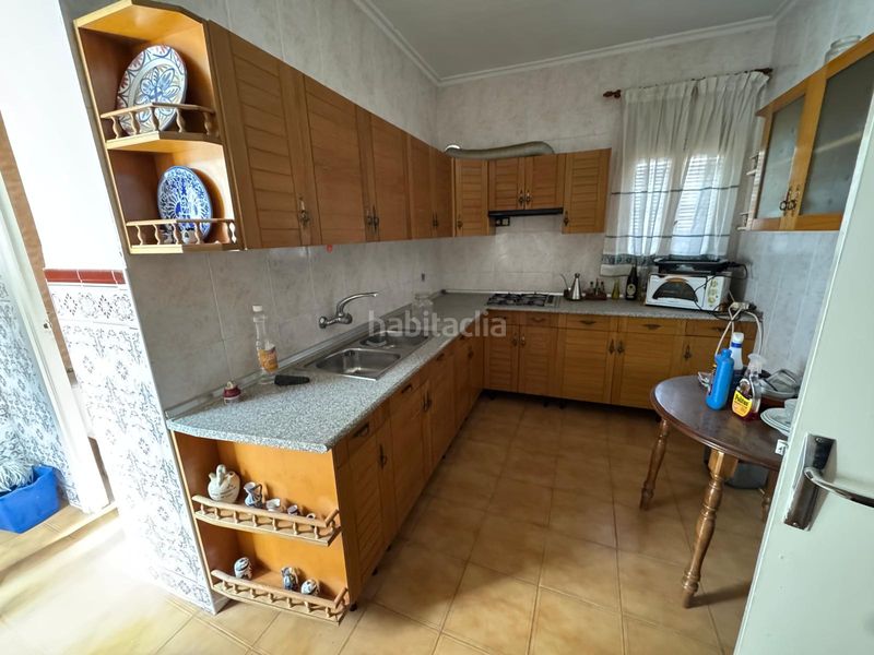 Foto 915a527e-18a4-4fe4-a35c-3de87d019682. Piso en avenida andalucía 0 excelente piso-casa diafana en planta baja enfrente del parque ! en Alcaudete
