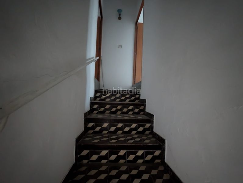 Foto 1078e293-4c78-4a38-be8e-e1d17e143421. Casa amb aparcament a Alcaudete