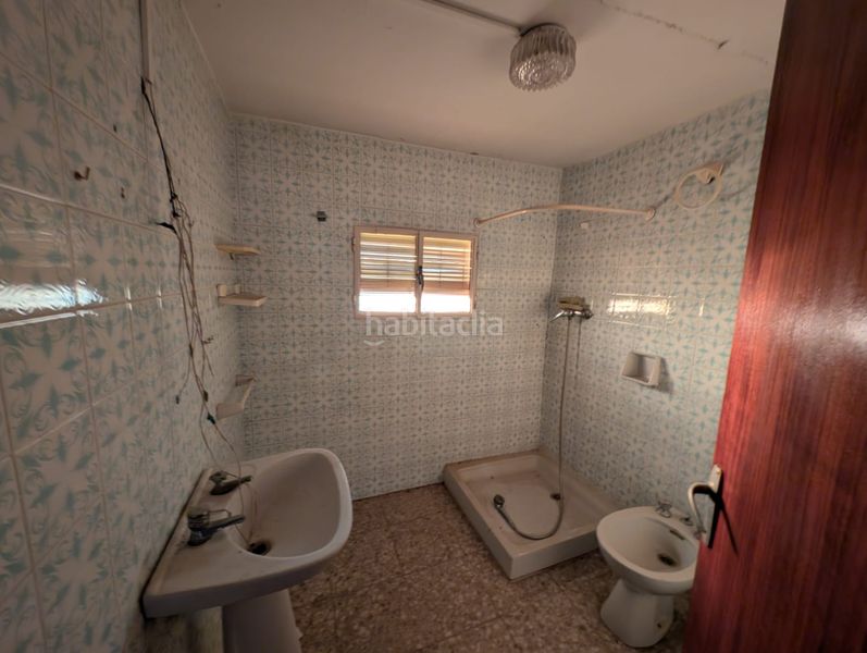 Foto bcbae769-344a-4508-990c-666224a17164. Casa amb aparcament a Alcaudete