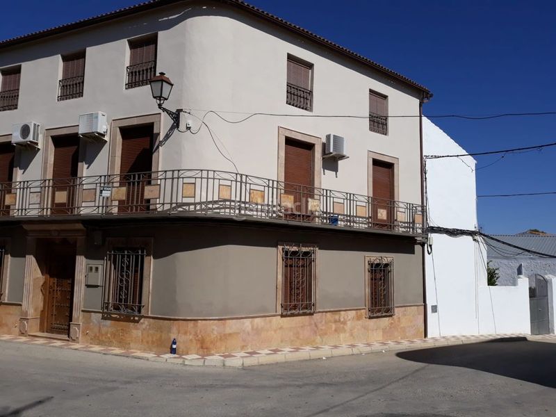 Foto 7dfbc3b0-f7d3-48d4-aece-ccaf63f6559e. Casa a Alcaudete