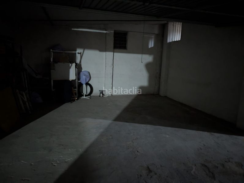 Foto b1555d19-fdb8-4650-8d7a-5b093aba8d13. Aparcament cotxe a Alcaudete