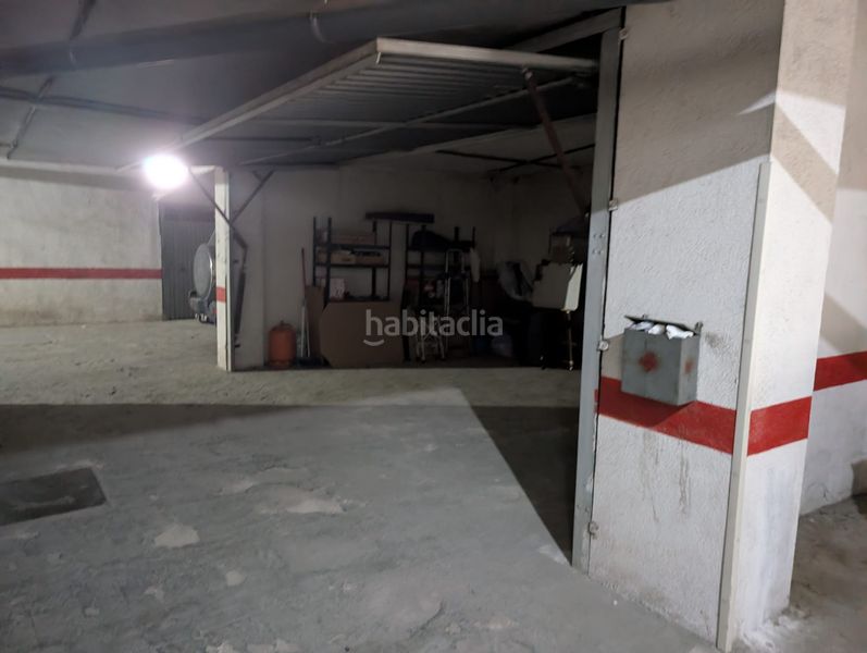 Foto e704781f-5b0c-4198-a562-b918aaec7996. Aparcament cotxe a Alcaudete