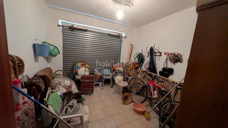 Foto 633cbfbd-be6e-460a-9c16-0fd4183d393b. Casa amb xemeneia aparcament a Alcaudete