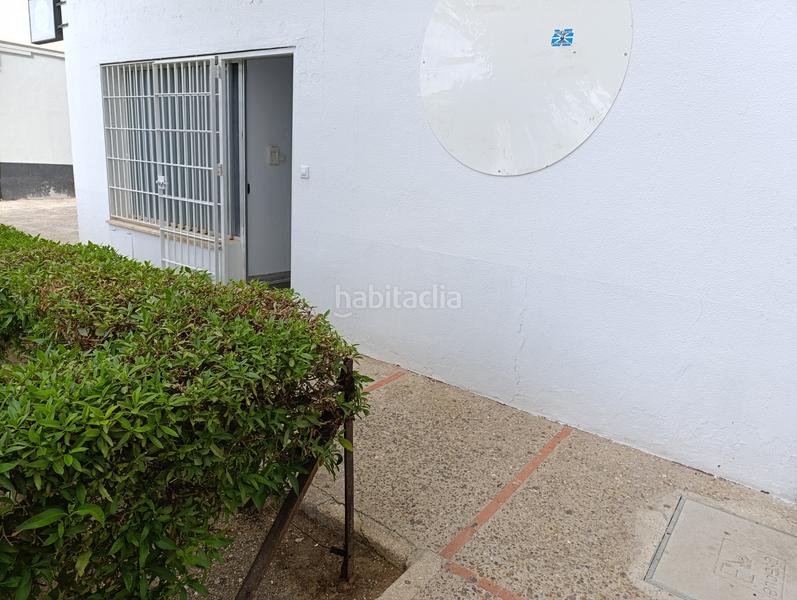 Foto 32b9c529-776c-437e-b1db-1256fadca762. Local comercial en calle juan josé padilla 7 se vende o se alquila local totalmente reformado en Jerez de la Frontera