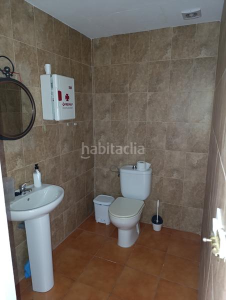Foto d5ffdfe6-c229-416c-97cb-f78a4b099fe0. Local comercial en calle juan josé padilla 7 se vende o se alquila local totalmente reformado en Jerez de la Frontera
