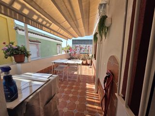 House in Avenida las Amapolas