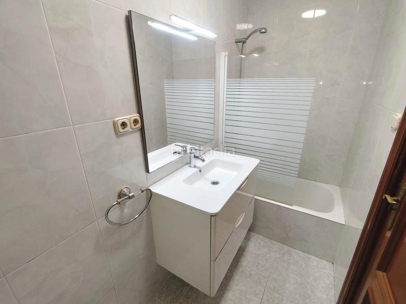 Foto 19a4fc7e-938f-4d3d-8a5e-04fcd8e99d0f. Etagenwohnung mit heizung in Centro Errenteria