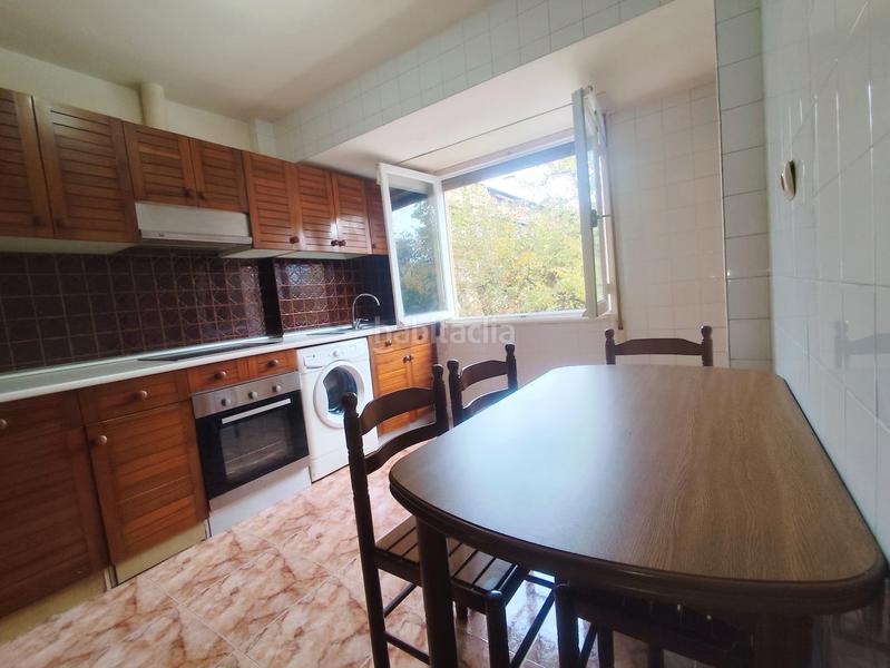 Foto 6f296dc9-6dd7-4261-95fb-7950b12b3dd0. Etagenwohnung mit heizung in Centro Errenteria