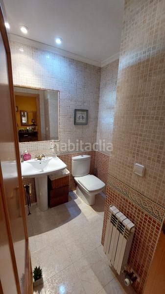 Foto ac8ed55e-f594-4c73-b53f-956dc912635a. Casa a schiera con riscaldamento parcheggio piscina in Sanxenxo