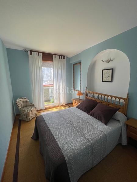 Foto dc9fcb10-60d1-4749-8175-cd9e10f8b37e. Piso en rúa de madrid 35 piso a 50m de silgar en Sanxenxo pueblo Sanxenxo