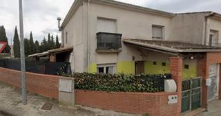 Maison jumelée à Sils. Casa procedente de financiera
