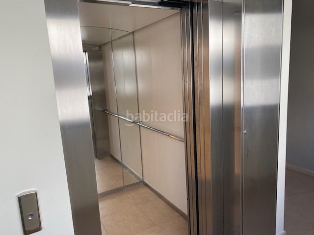 Foto 629498af-4751-41ff-b25c-f14d113df810. Miete büro in carrer braç de l'alter 54 in Beniparrell