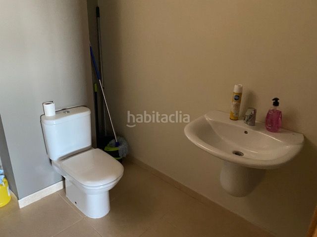 Foto a4deec15-e18a-4b5d-bb6c-7143a47565bc. Miete büro in carrer braç de l'alter 54 in Beniparrell