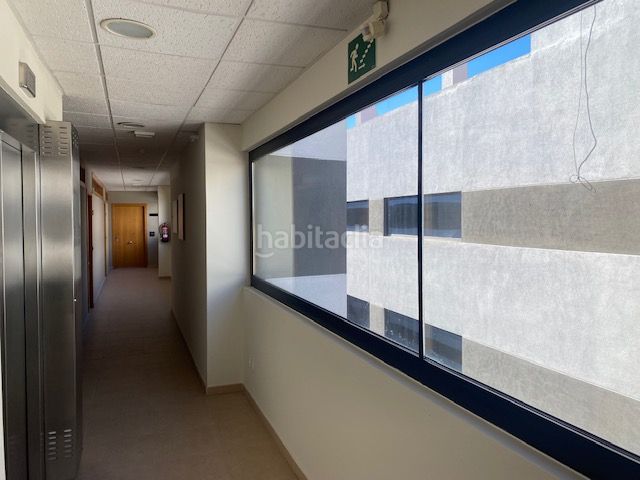 Foto c56ff2b4-f11d-42ad-892c-968c7f8001c8. Miete büro in carrer braç de l'alter 54 in Beniparrell