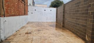 Location Bâtiment à usage industriel à La Torre. La torre-2025