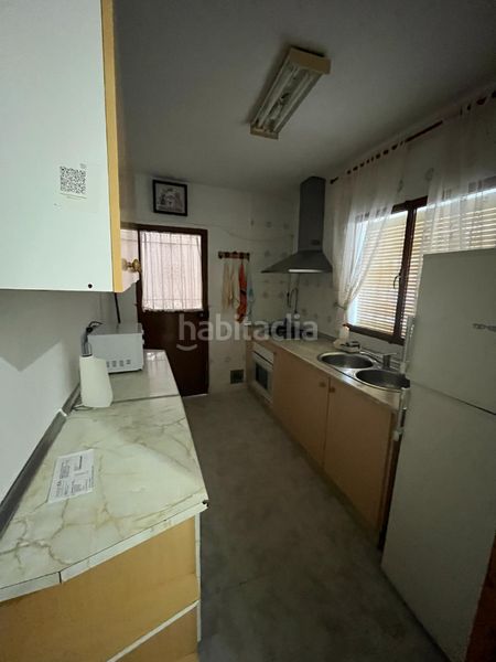 Foto 06efde83-ab93-49b3-80dc-04be790ac475. Xalet a Guadix