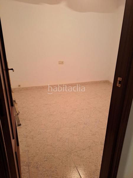 Foto 512adcd4-cd25-4cd4-86f8-e33770bae8c7. Edifici a Guadix