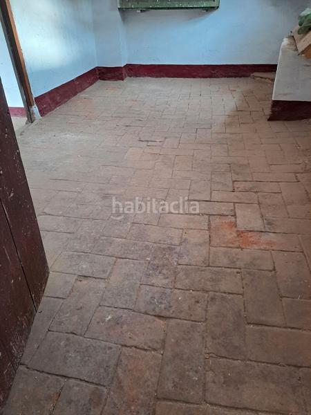 Foto b79a9de0-4f1f-438e-8c42-0b1db42a45c2. Edifici a Guadix