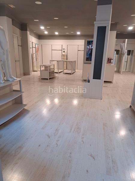 Foto 5856881d-2249-4aac-b3f9-82da25d2978e. Lloguer local comercial a Guadix