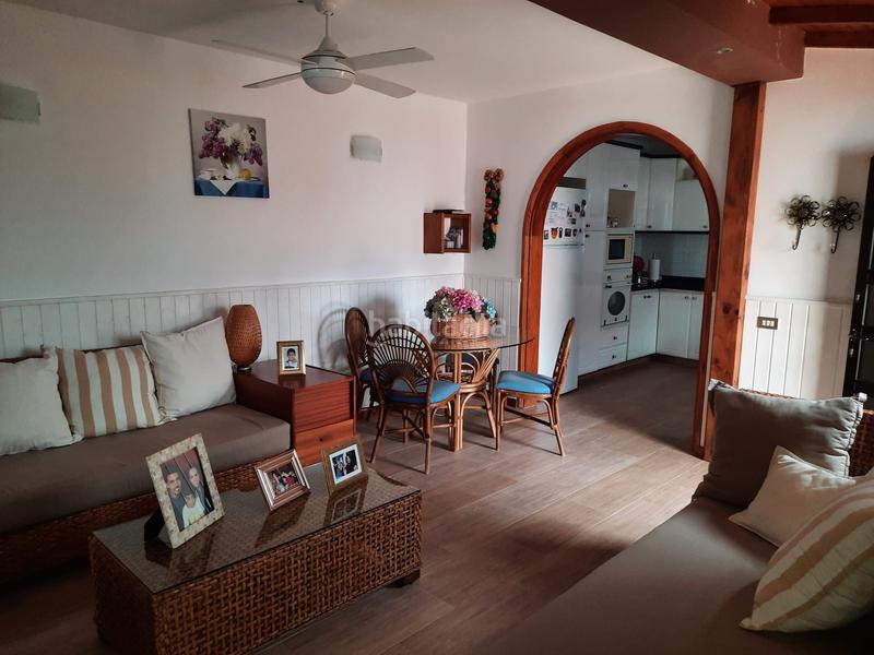 Foto 82da80d3-f428-4ffb-bcaa-4d5d1afe3739. Chalet casa chalet en Gáldar pueblo Gáldar