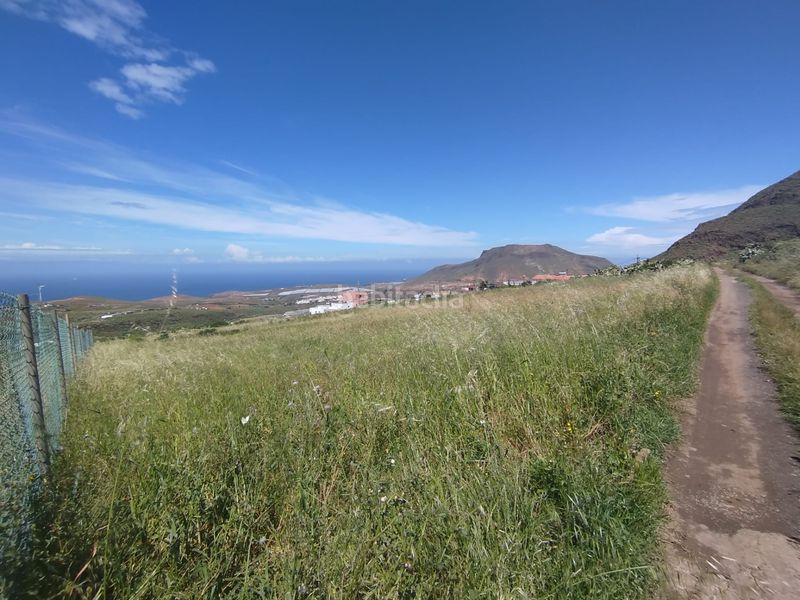 Foto cee461b0-c809-4ac9-aceb-f78228b8f022. Finca rústica a Los Quintana - Piso Firme Gáldar