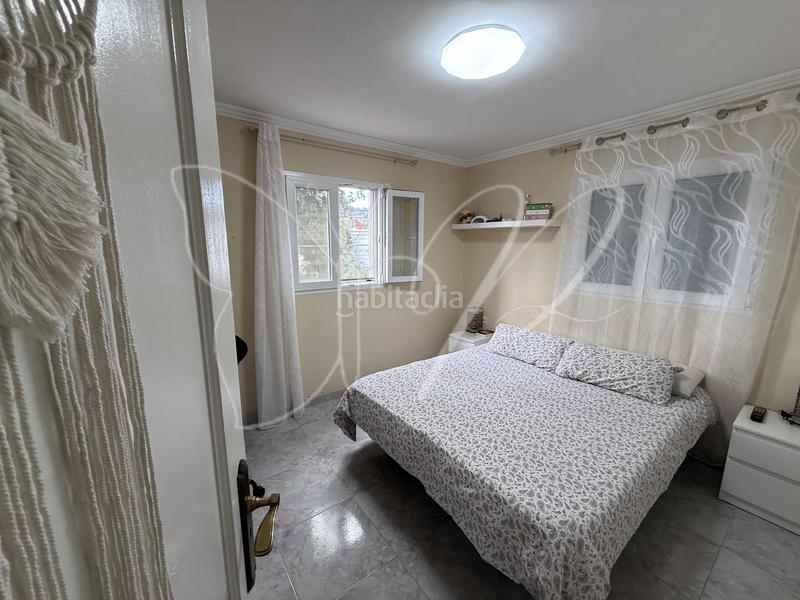 Foto f2d43bc6-298b-48c9-bed9-769a43d5022f. Reihenhaus mit kamin heizung parking in Tacoronte - los naranjeros Tacoronte