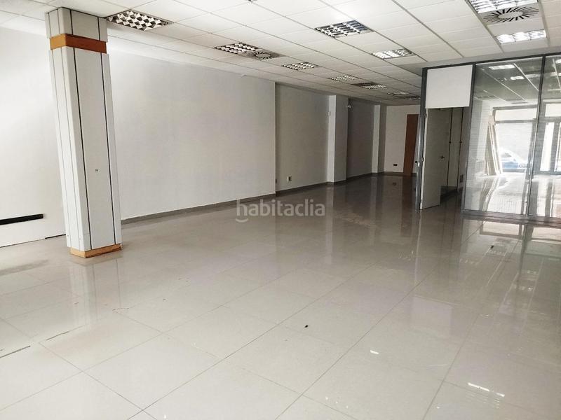 Foto cdac8e30-201a-458c-a8fc-8a7c33ed0f7a. Lloguer local comercial a avinguda major 63 a Massamagrell