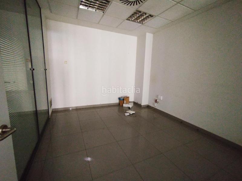 Foto e5996510-8713-4441-bd83-e5ec1edff7ff. Lloguer local comercial a avinguda major 63 a Massamagrell