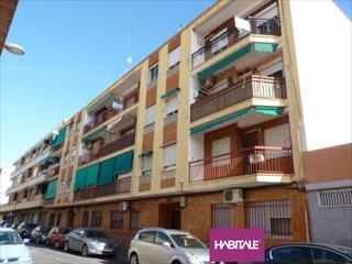 Pis a Puçol Ciudad. Vivienda en primera altura sin ascensor. consta de salón comedor