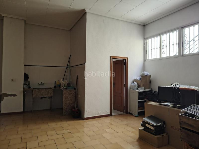Foto ea79fb62-c6ab-4060-b4d4-8d71c37d9a44. Rent business premise in Massamagrell