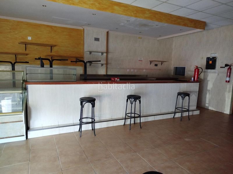 Foto b46fafca-a9b9-4df9-a973-1d79849cb0d4. Local comercial a joan miró 14 a Massamagrell