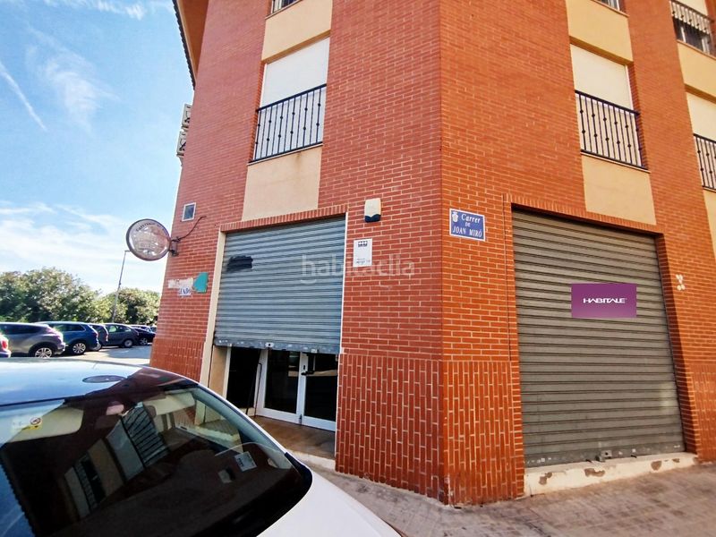 Foto d28ea637-7108-497c-9cbc-32af04f51f6f. Local comercial a joan miró 14 a Massamagrell