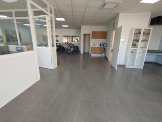 Lloguer Local Comercial a Massamagrell. Habitale presenta este local situado en primera planta de 120 m2