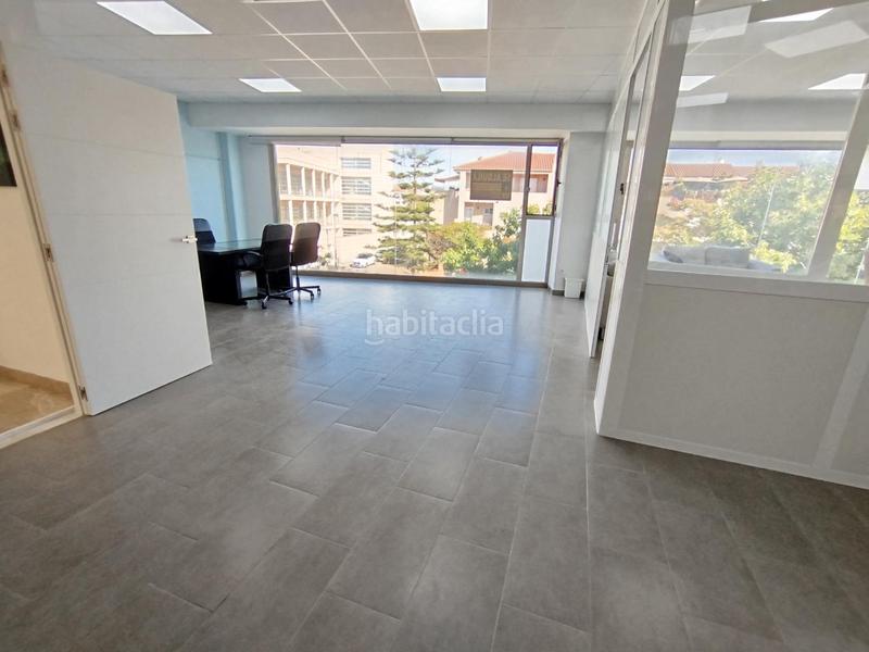 Foto 79e02a3d-4b7c-443a-be8e-40749d94606f. Location local commercial dans Massamagrell