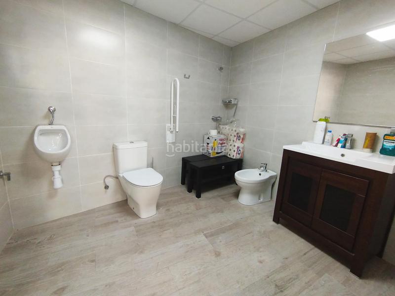 Foto ebb403d8-9464-421a-ace3-bafbc4ee3dc2. Location local commercial dans Massamagrell