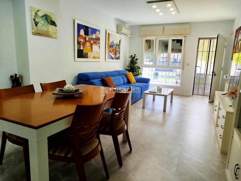 Foto 1433a572-6a8b-4d6f-8a57-3377976f16d6. Casa adossada a plaza alfredo kraus 16 a Puçol ciudad Puçol