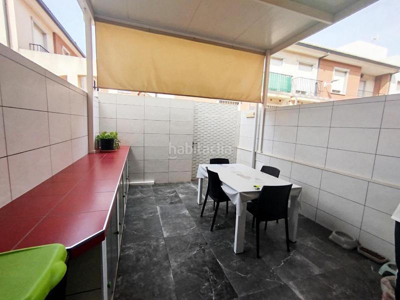 Foto 81df605b-3a9b-4efe-a86f-0d90b264294e. Casa adossada a plaza alfredo kraus 16 a Puçol ciudad Puçol