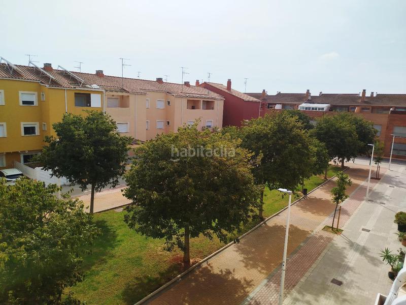 Foto a1d7fd36-0d30-4c16-a408-28397832e0ae. Casa adossada a plaza alfredo kraus 16 a Puçol ciudad Puçol