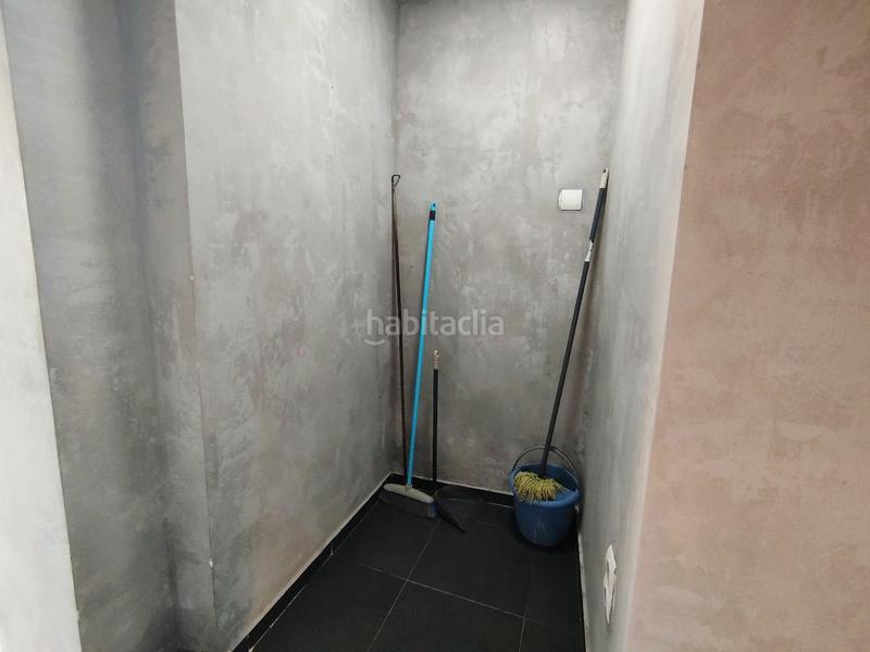 Foto d17e389e-ffef-4e43-8007-c159d86e4476. Rent business premise in avenida virgen del rosario in Massamagrell