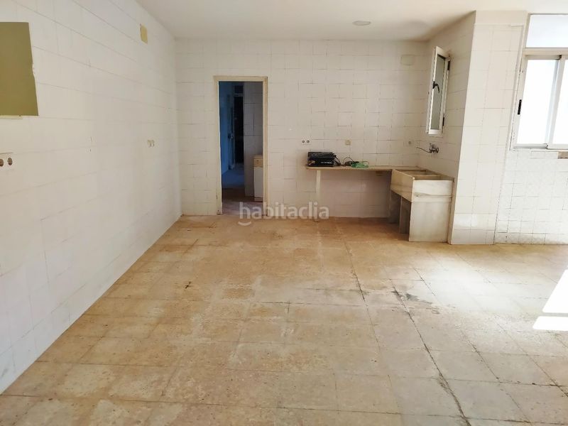 Foto 14d9200f-80f9-4243-a307-dbf188b3c7b3. Local comercial a major 24 a Massamagrell
