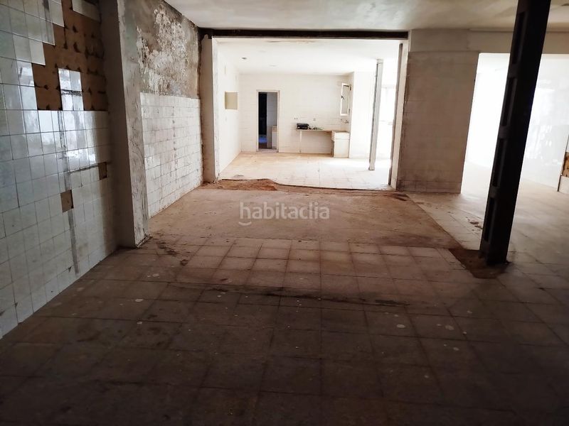 Foto 3ad3d9bf-dc3c-49cd-9b81-1235ad895145. Local comercial a major 24 a Massamagrell