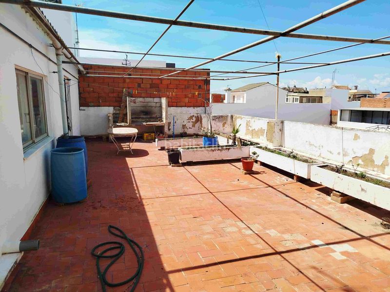 Foto 9450dc00-8679-4b36-a836-03f68162c928. Casa adossada a maestro serrano 22 a Casco Antiguo Puçol