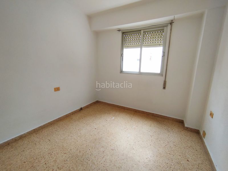 Foto f954fb3f-80d0-4731-acd4-53e4acbd8ce5. Pis a Massamagrell
