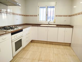 Flat in Rafelbunyol. Vivienda primer piso con terraza