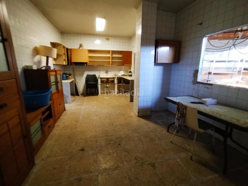 Foto 8b5efc04-77c2-40c3-a92d-a454d20caf90. Locale commerciale in doctor álvaro lópez 37 in Malva Rosa Valencia