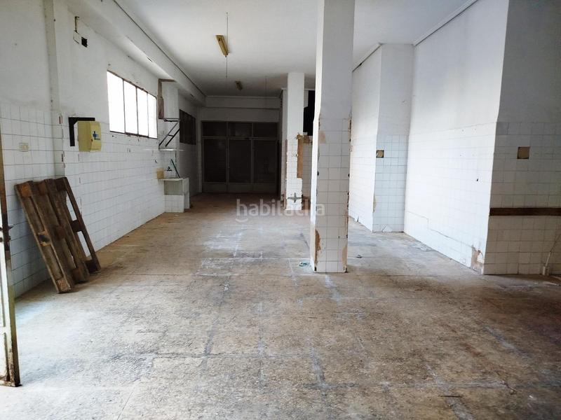 Foto baeb1b2d-2700-4ddd-97c1-e831f6f6c4af. Locale commerciale in doctor álvaro lópez 37 in Malva Rosa Valencia