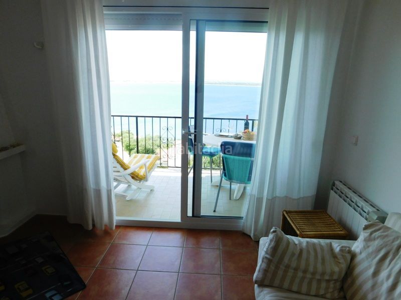 Foto 9b9813ce-54b5-4e57-b309-0e585363df2e. Casa amb aparcament a Puig Rom-Canyelles-Almadrava Roses