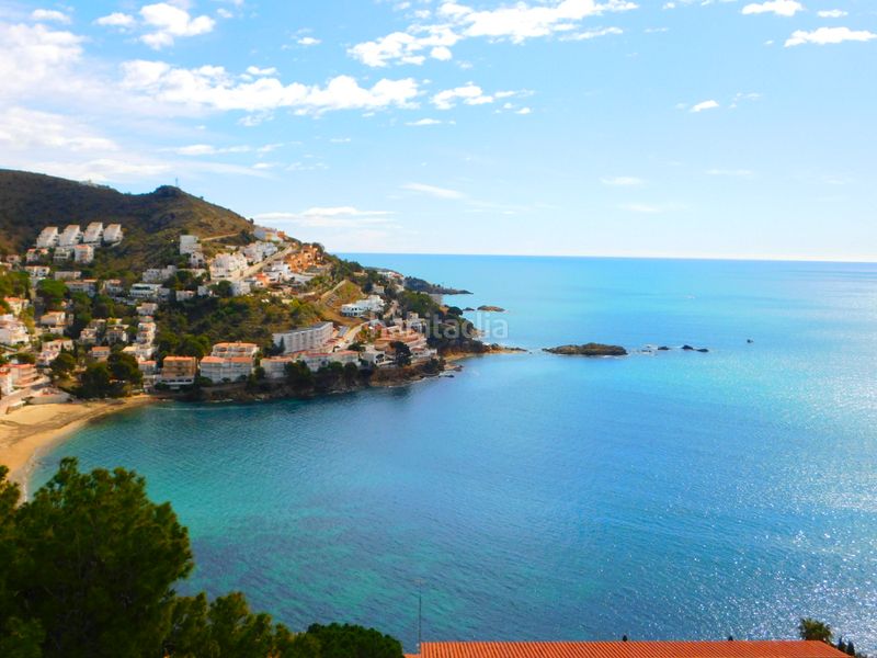Foto c61f4478-105c-4e61-bbdd-8c09790ea71e. Apartament amb aparcament a Puig Rom-Canyelles-Almadrava Roses