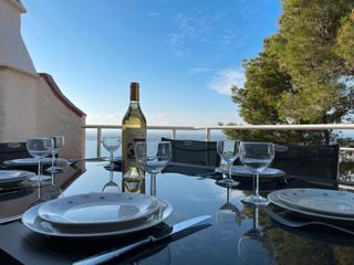 Casa en Carrer jordi de sant jordi 32. Villa con vistas al mar puig rom (roses)